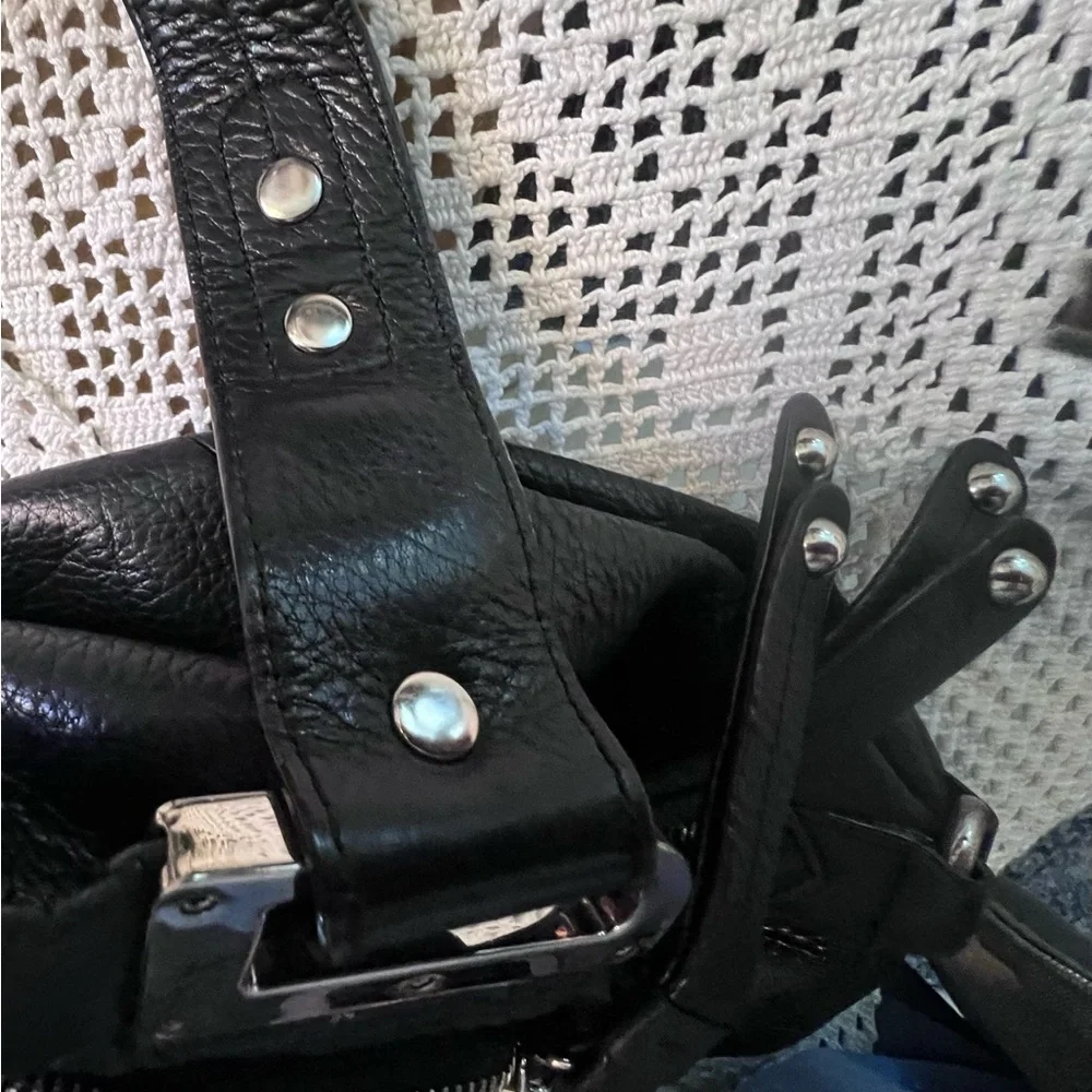B.MAKOWSKY 100% Luxury Leather Black with Silver Hardware Animal Print Interior